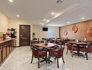 Travelodge Pharr McAllen Exterior photo